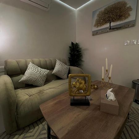 Villa استديو مع جلسة خارجية بدخول ذكي Riadh Exterior foto